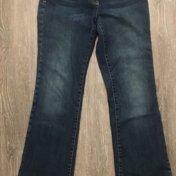 Ann Taylor Jeans 4 bootcut medium wash - Picture 6 of 7